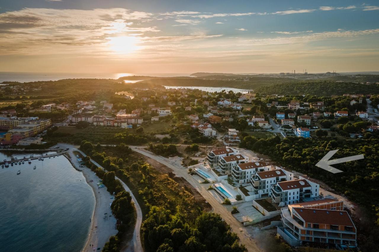 Luton Lägenhet Banjole Exteriör bild