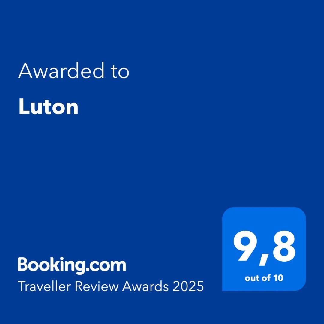 Luton Lägenhet Banjole Exteriör bild